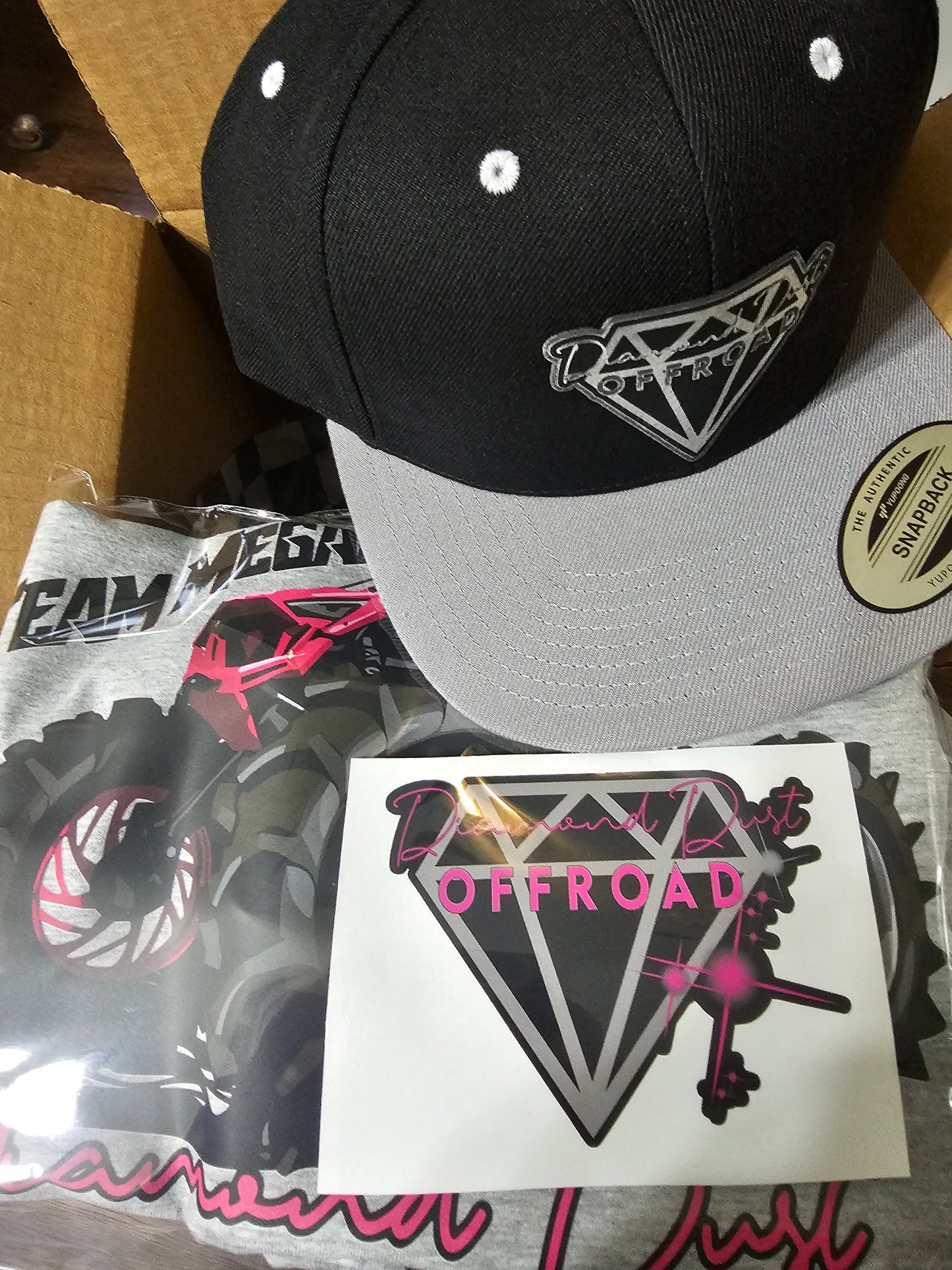 Black and Colored Diamond Dust Flatbill