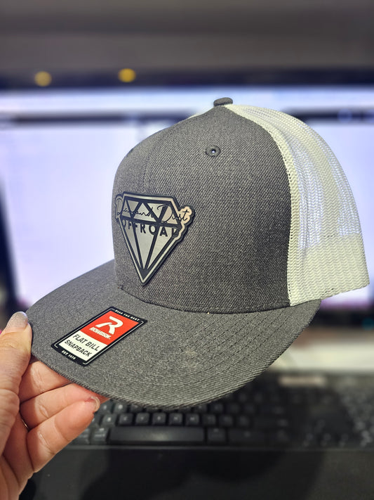 Grey and white mesh snapback  flatbill - stainless logo